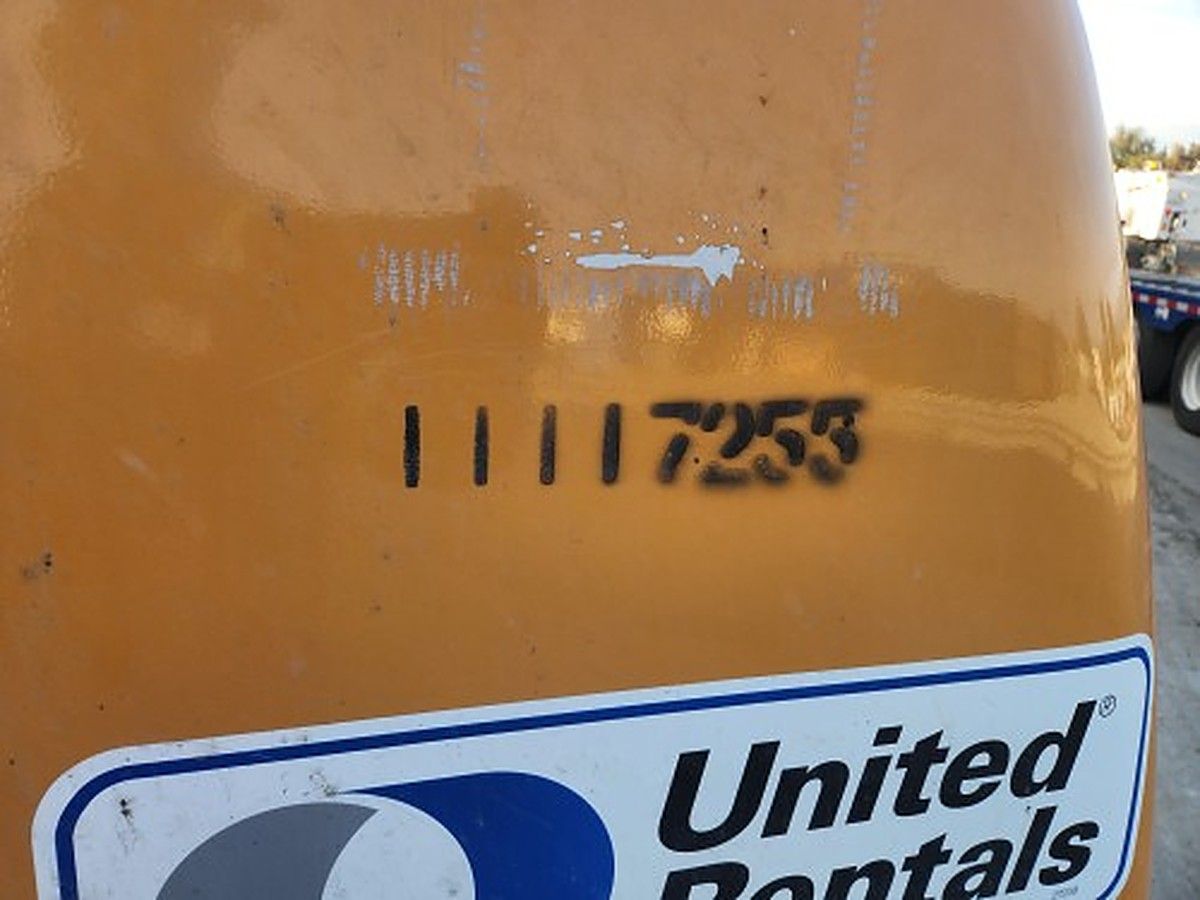 CASE 586H photo 6