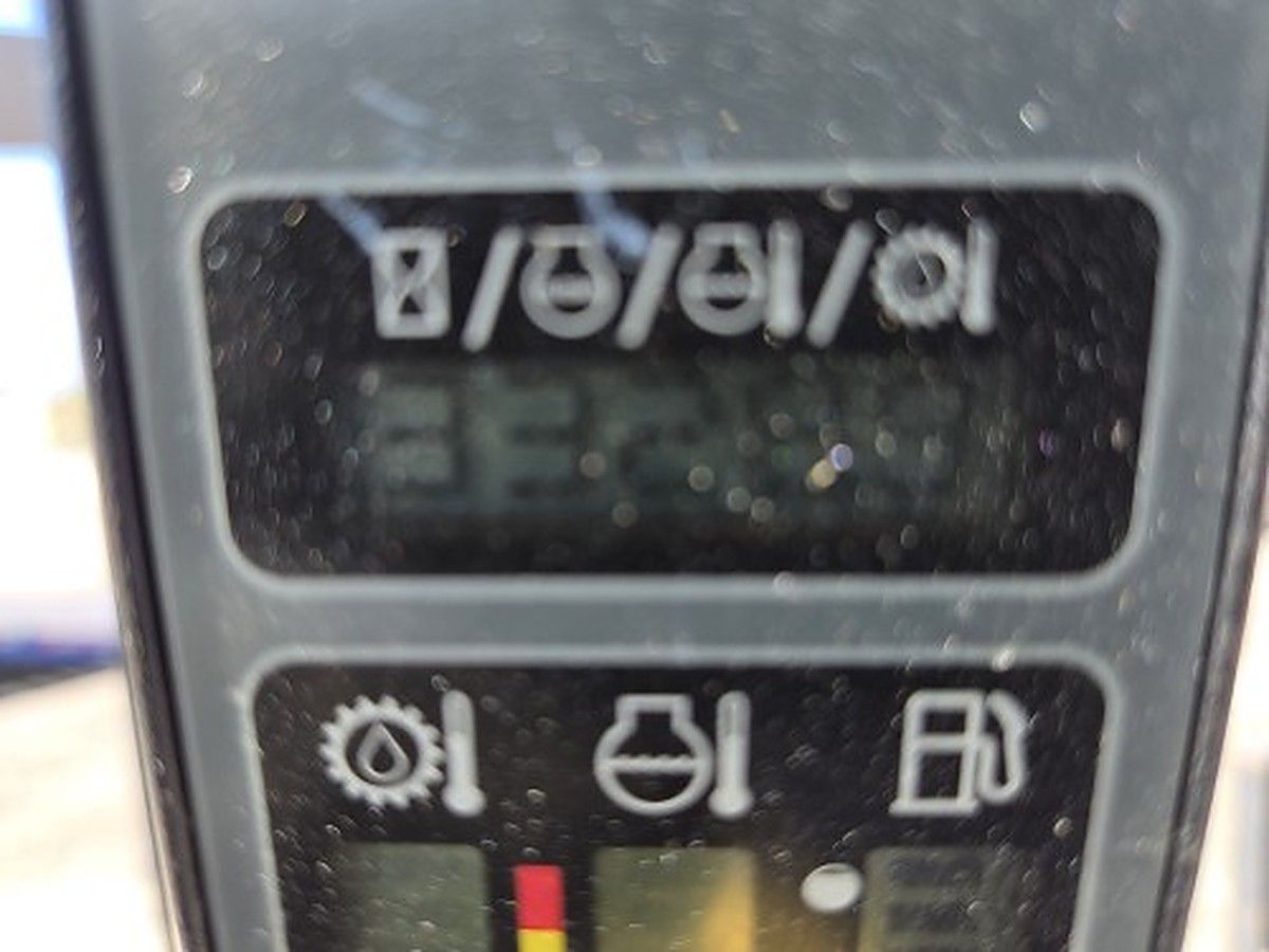 CASE 586H photo 10