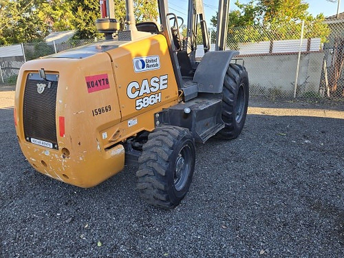 CASE 586H photo 5