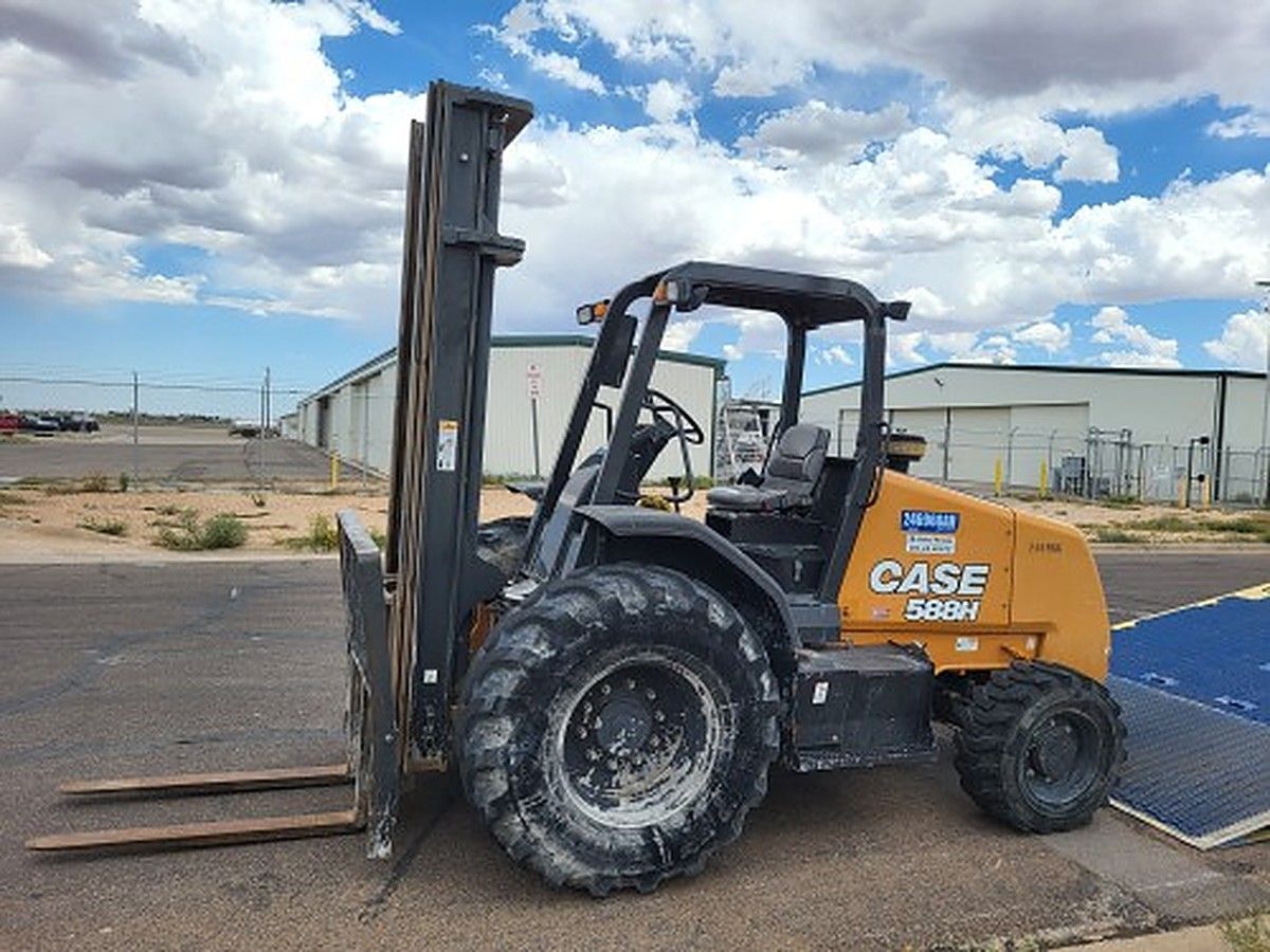 CASE 588H photo 2