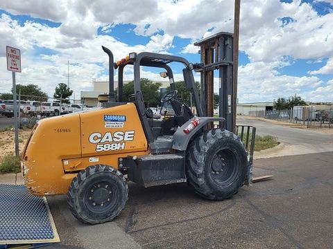 2020 CASE 588H Forklift Rough Terrain 8000# 15-22' 2Wd