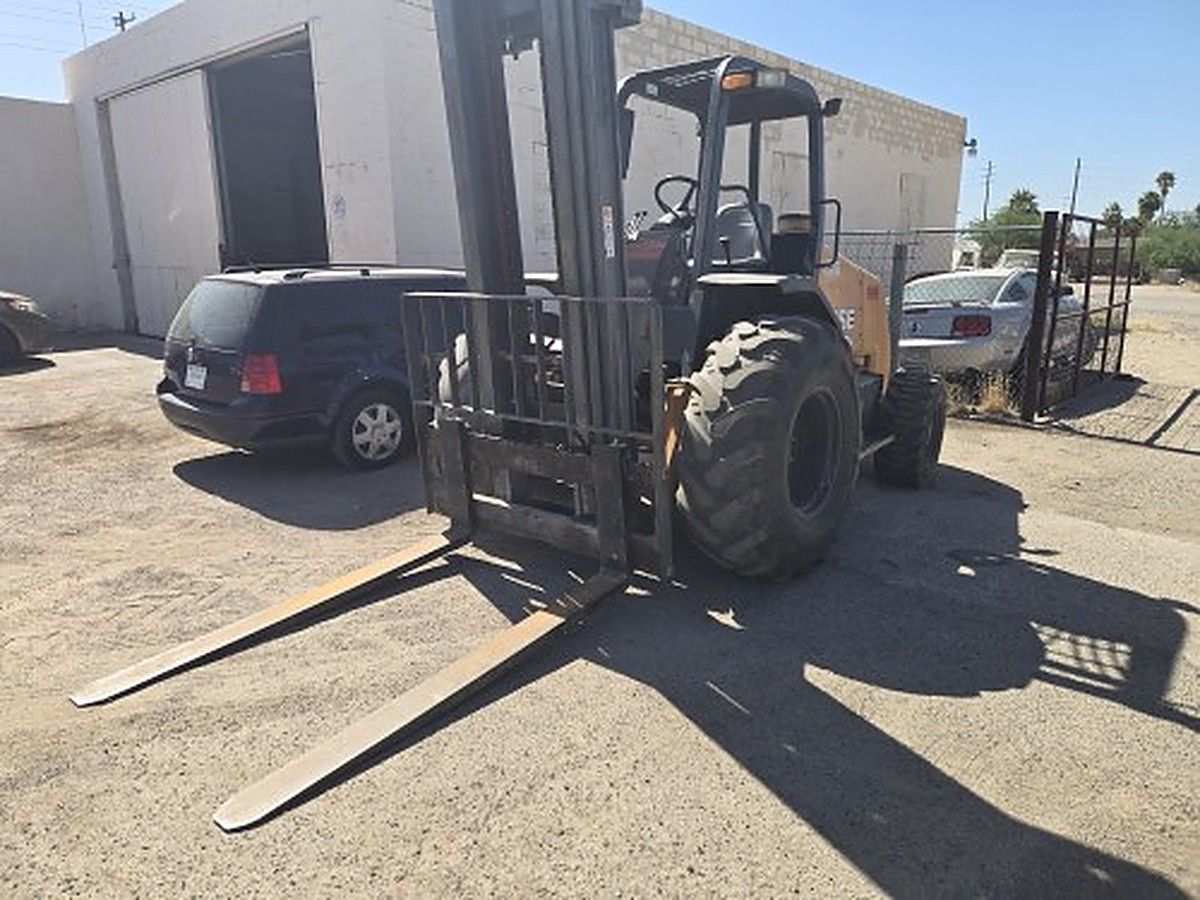 CASE 588H photo 6
