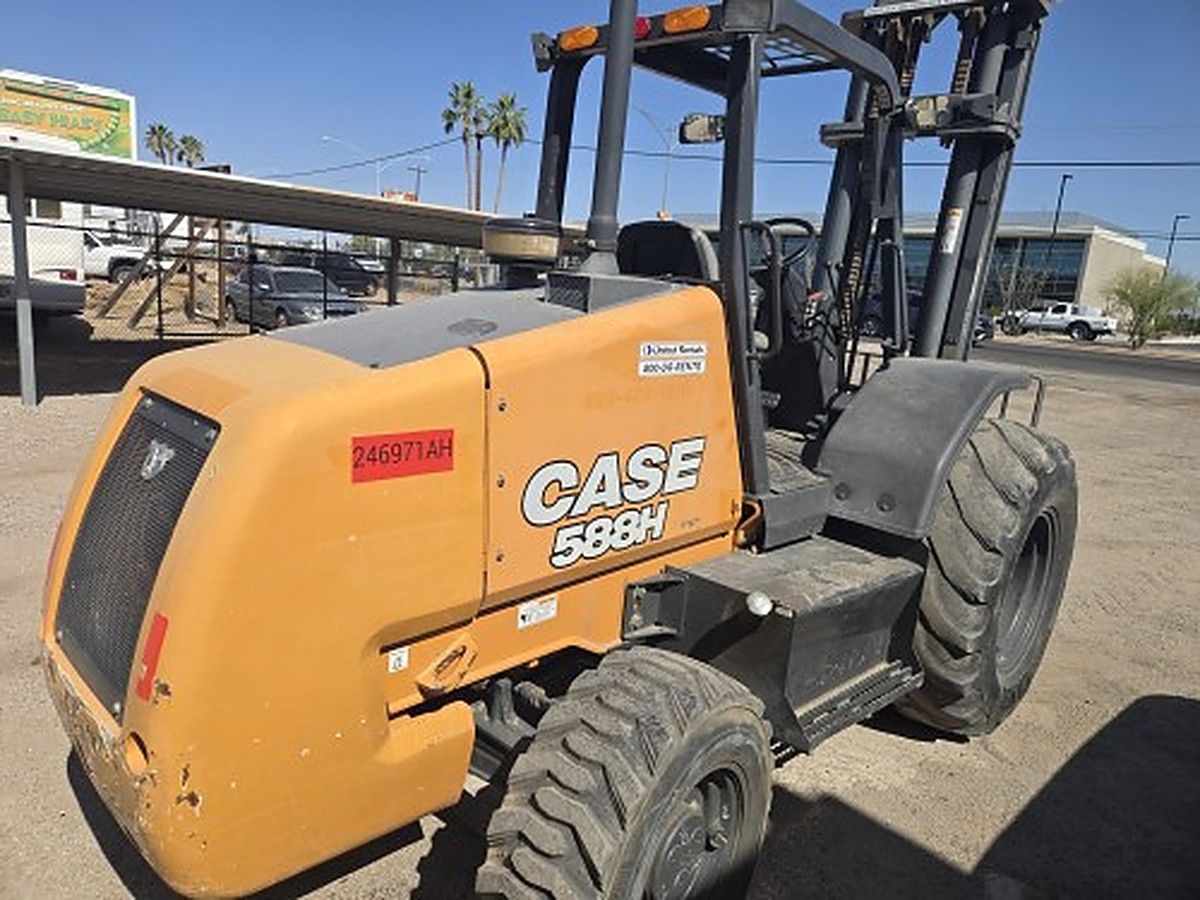 CASE 588H photo 10