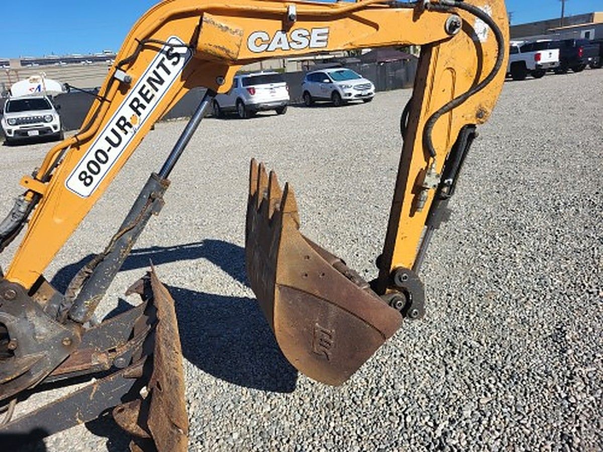 CASE CX17C photo 10