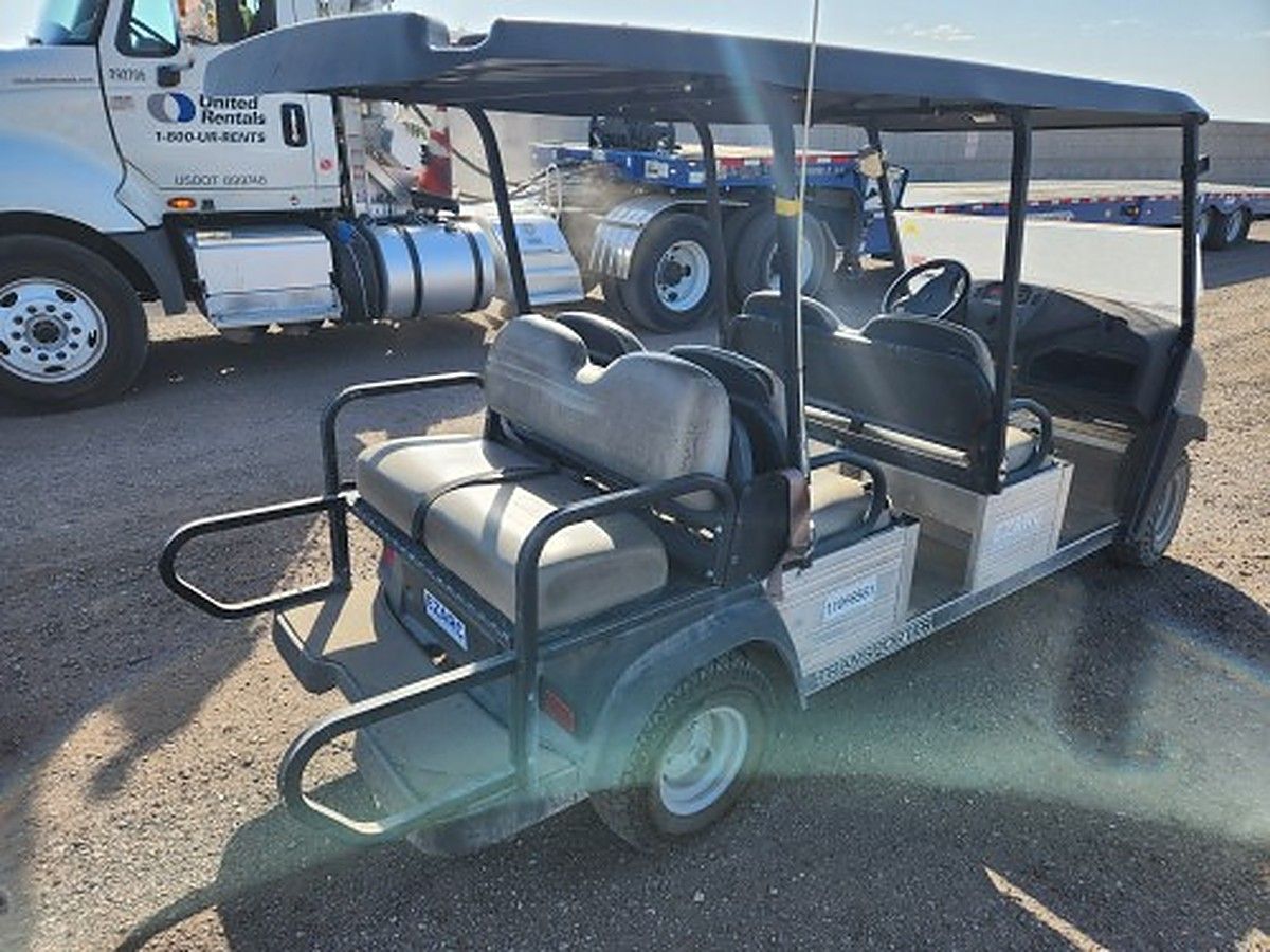 CLUB CAR TRANSPORTER 6E photo 4