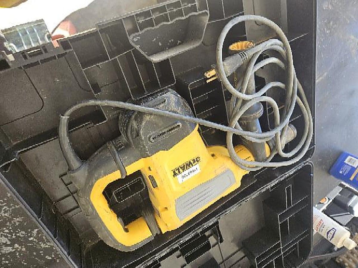 DEWALT D25614K photo 2