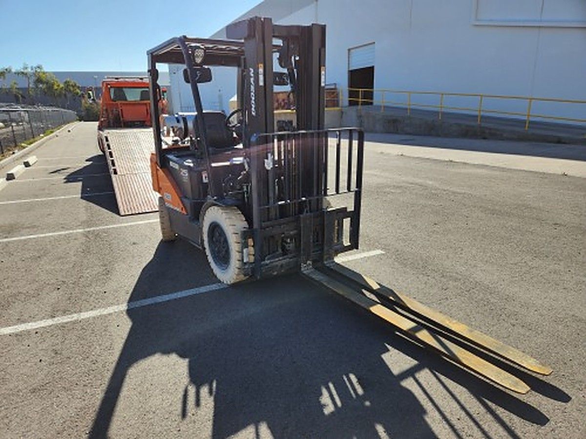DOOSAN G25N-7DF photo 5