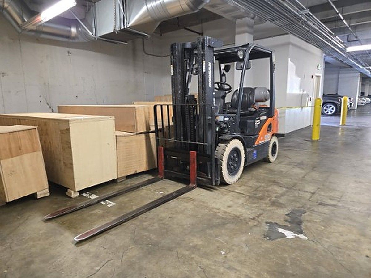 DOOSAN G25N-7DF photo 8