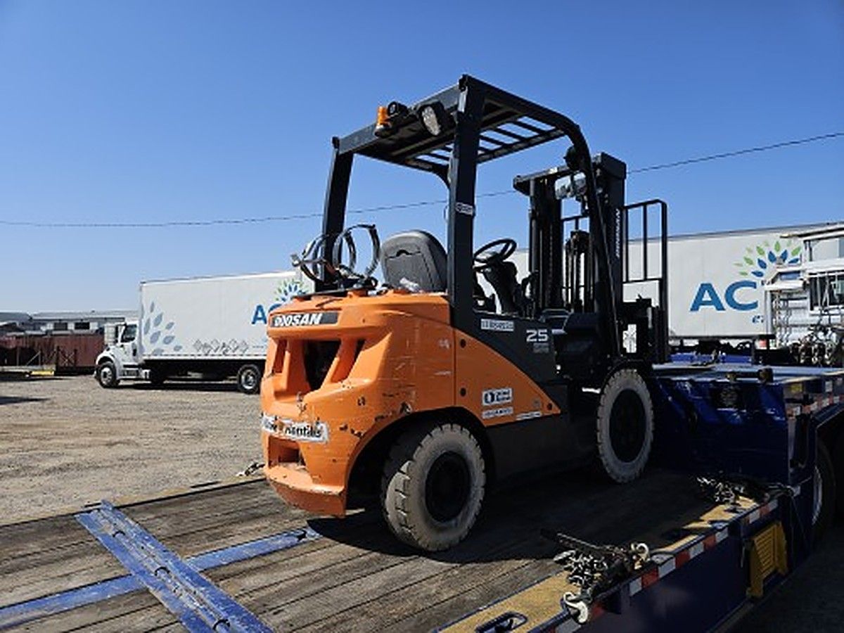 DOOSAN G25N-7DF photo 4