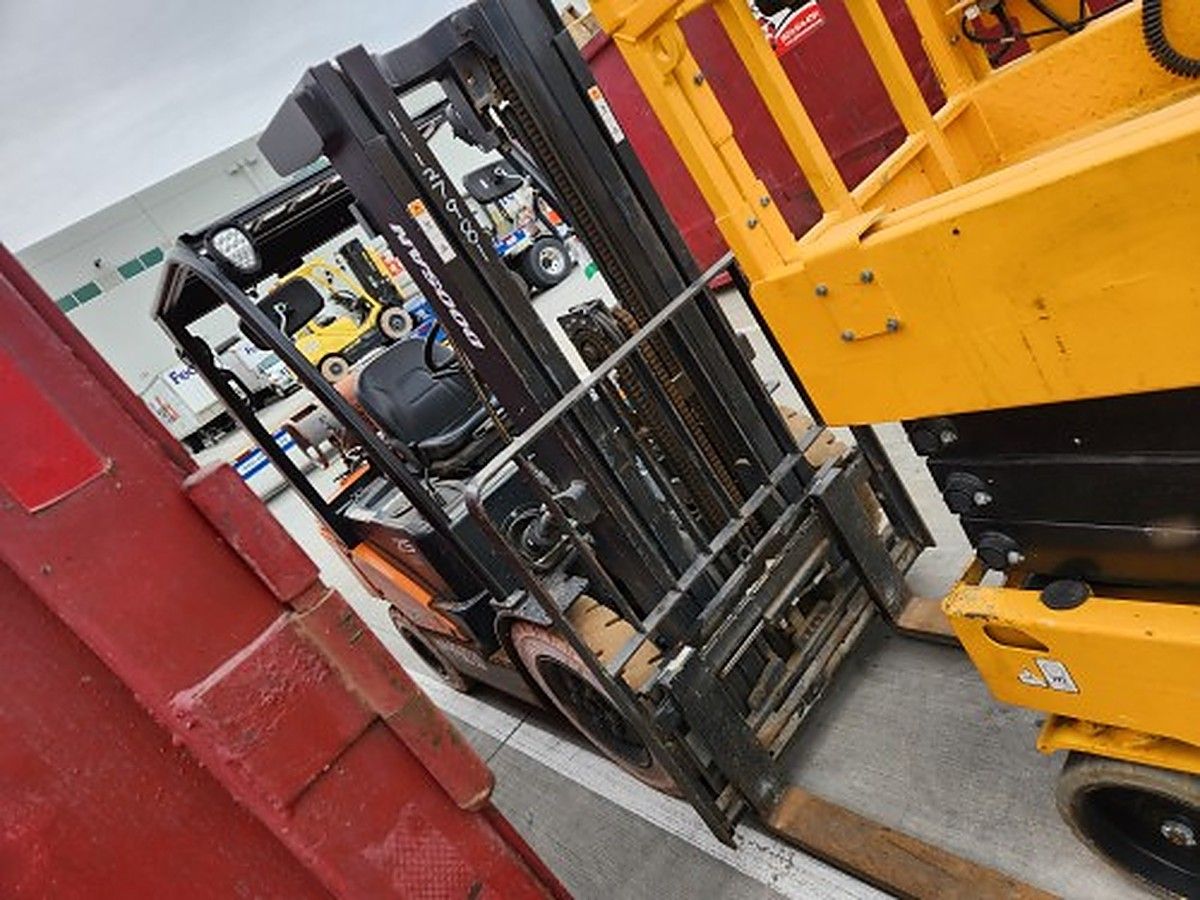 DOOSAN G25N-7DF photo 3