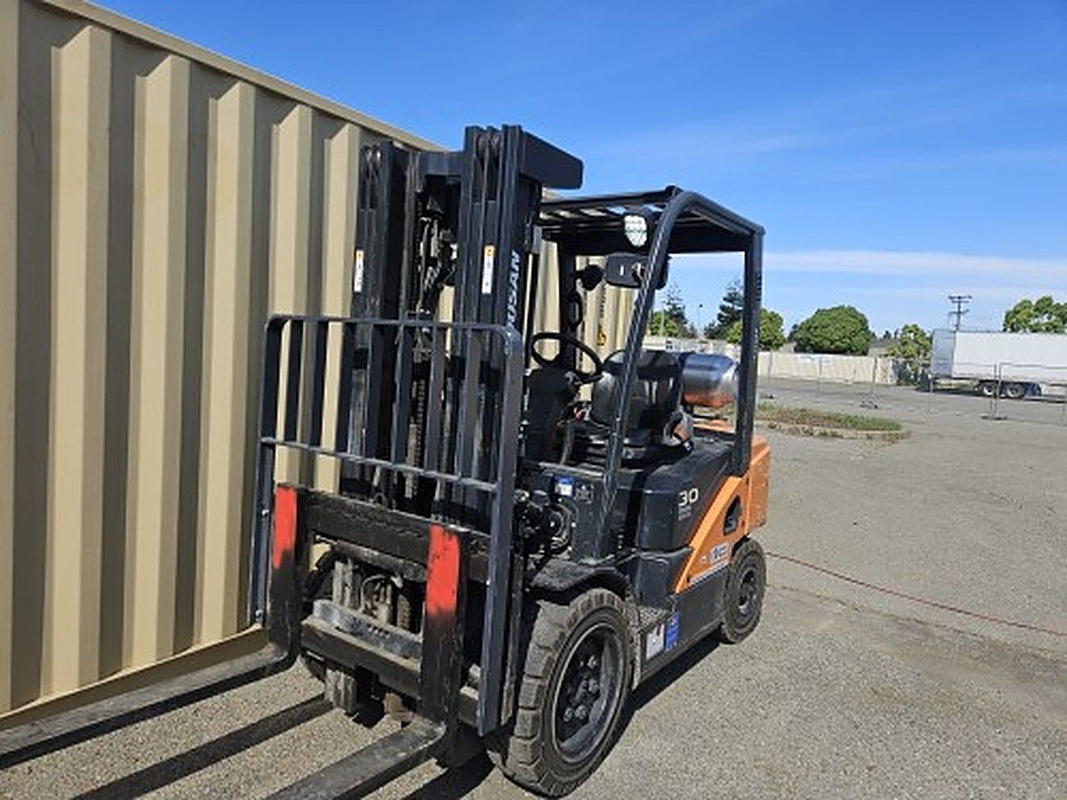 DOOSAN G30N-7 LP photo 3