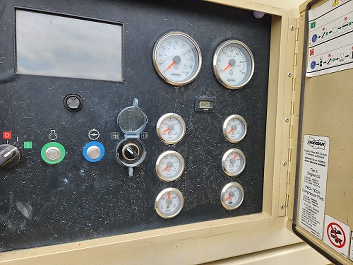 DOOSAN HP915WCU-T4F photo 5
