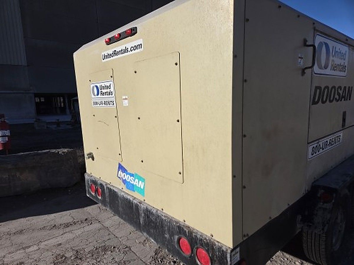 DOOSAN XP825/HP750WCU photo 5