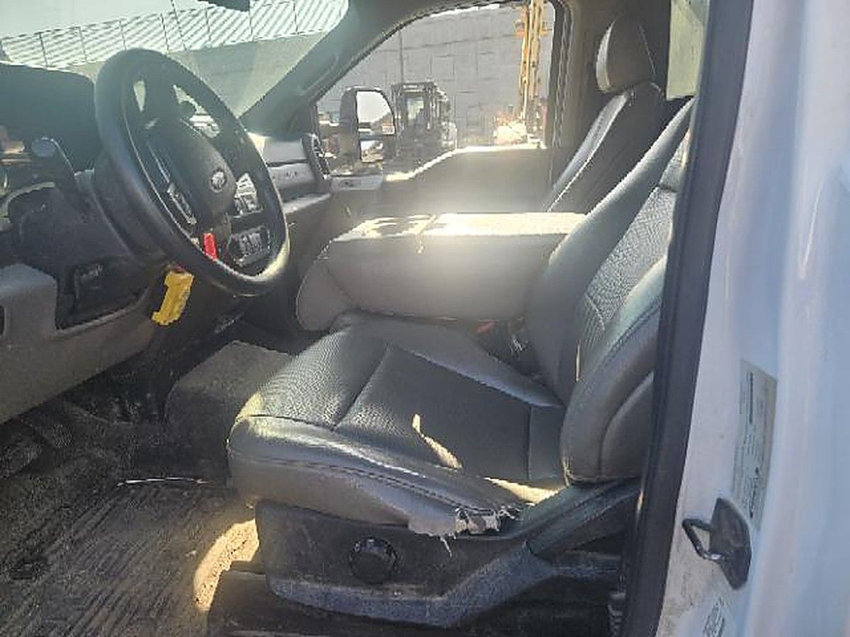 FORD F-550 DUMP photo 7
