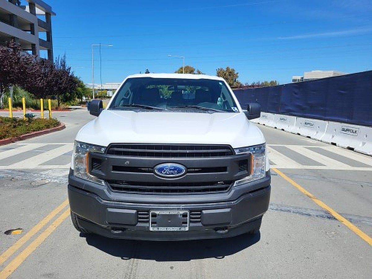 FORD F150CREWXLG4WD photo 2