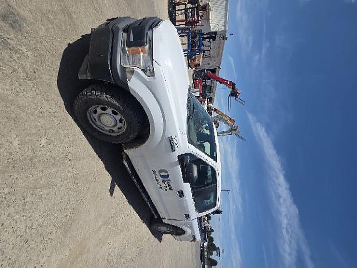 FORD F150CREWXLG4WD photo 2