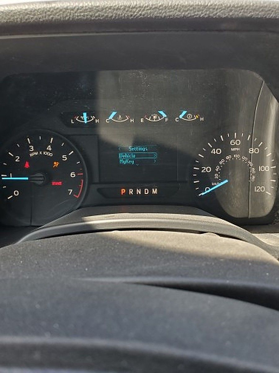 FORD F150CREWXLG4WD photo 17