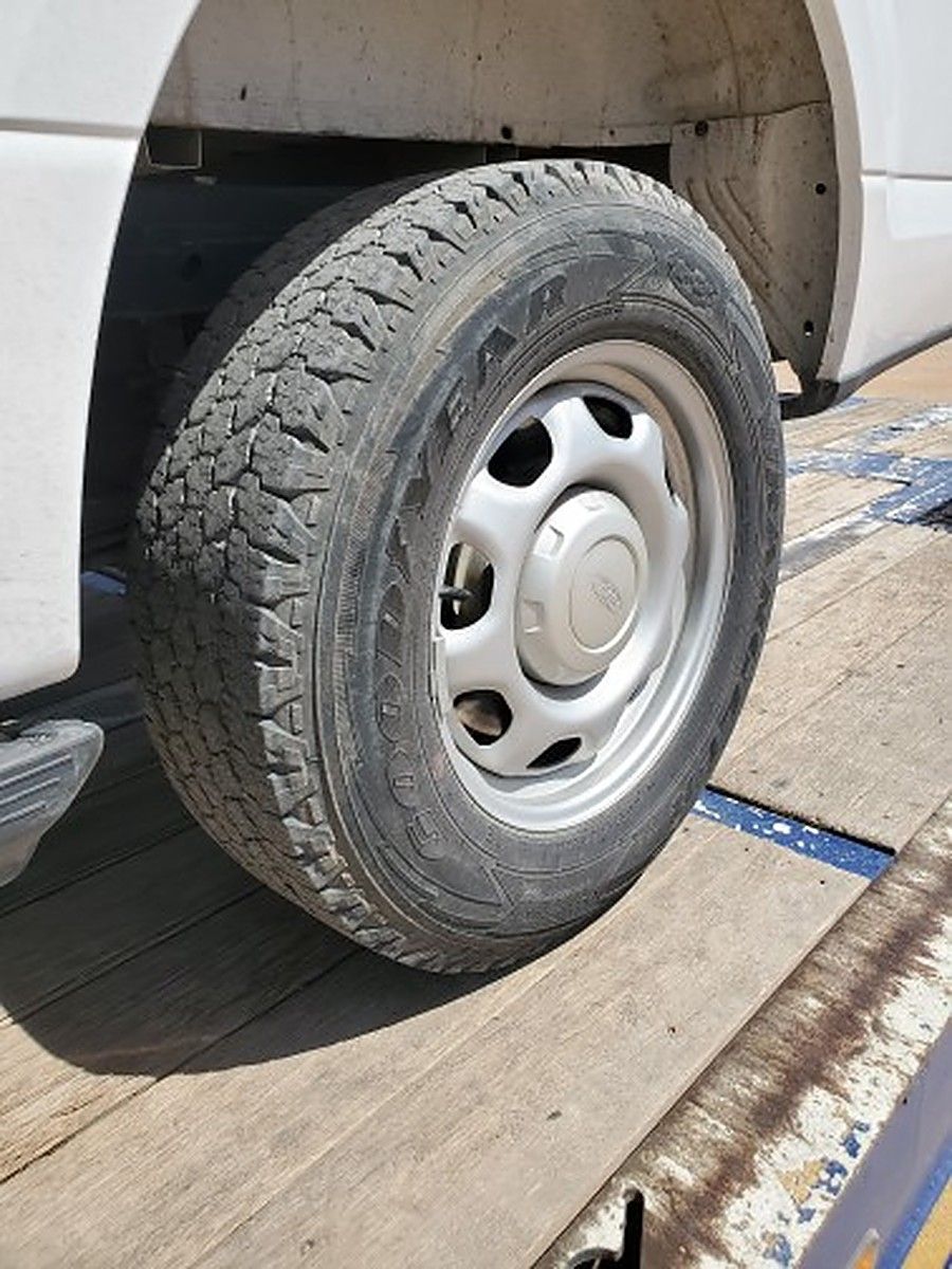 FORD F150CREWXLG4WD photo 8