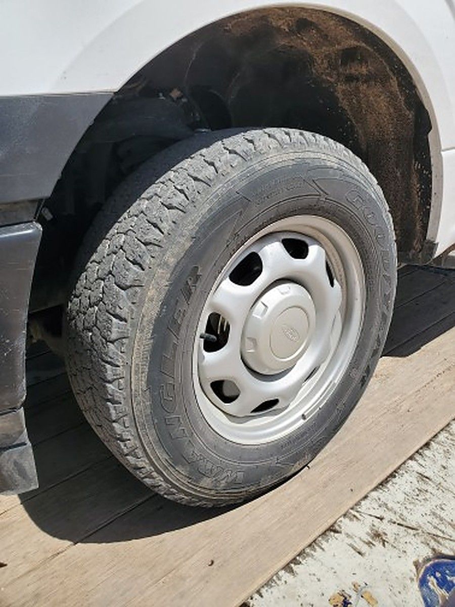 FORD F150CREWXLG4WD photo 10
