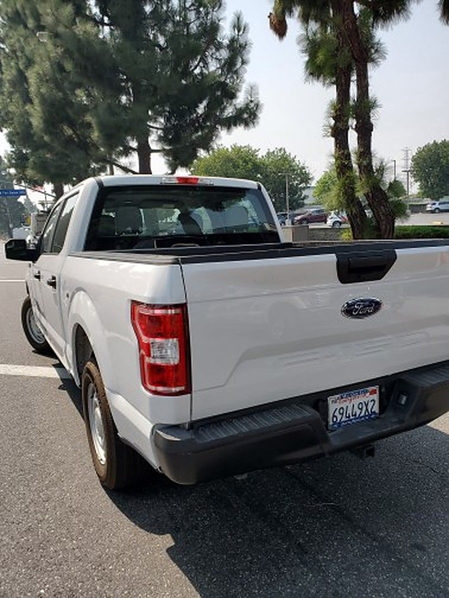 FORD F150CREWXLGRWD photo 2