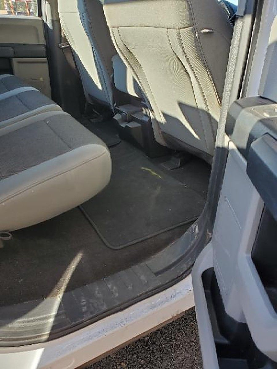 FORD F150CREWXLTG4WD photo 3