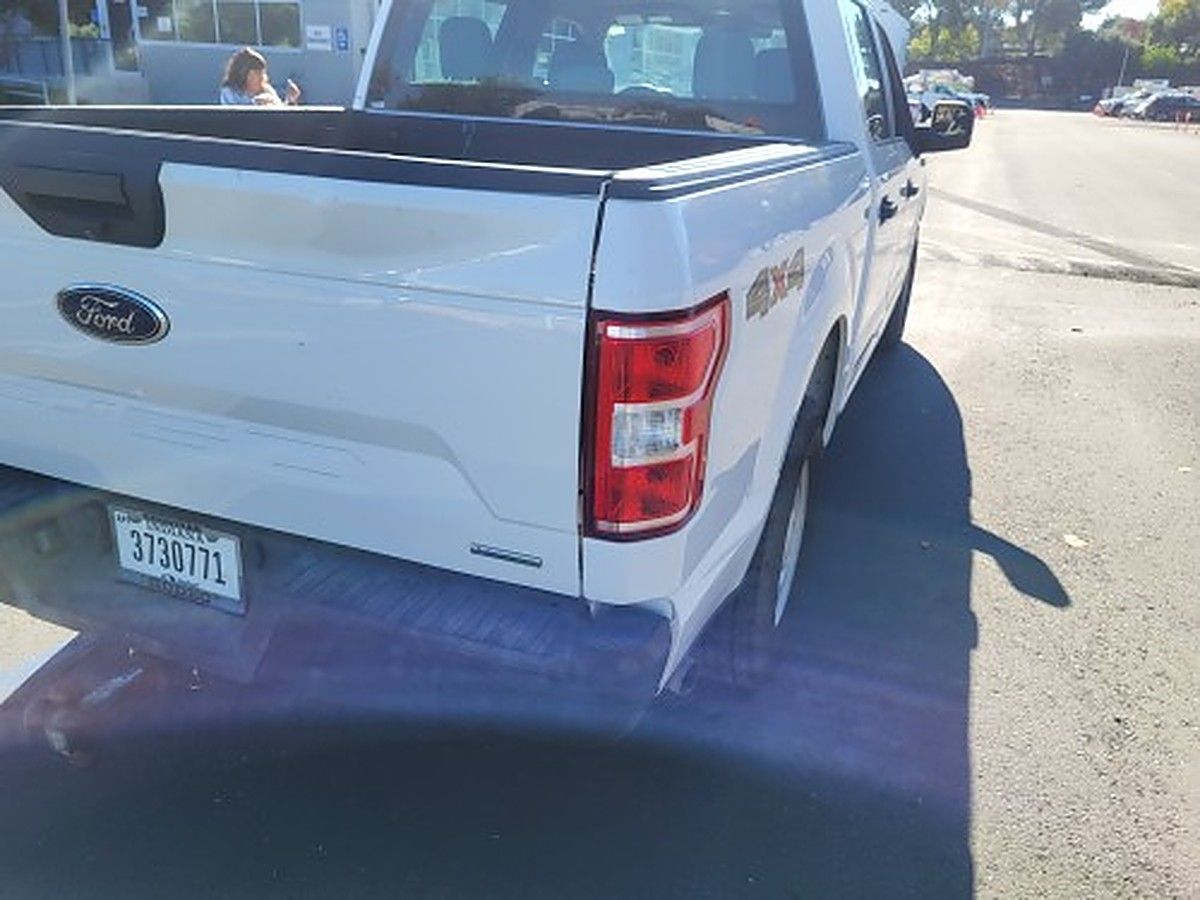 FORD F150CREWXLTG4WD photo 4
