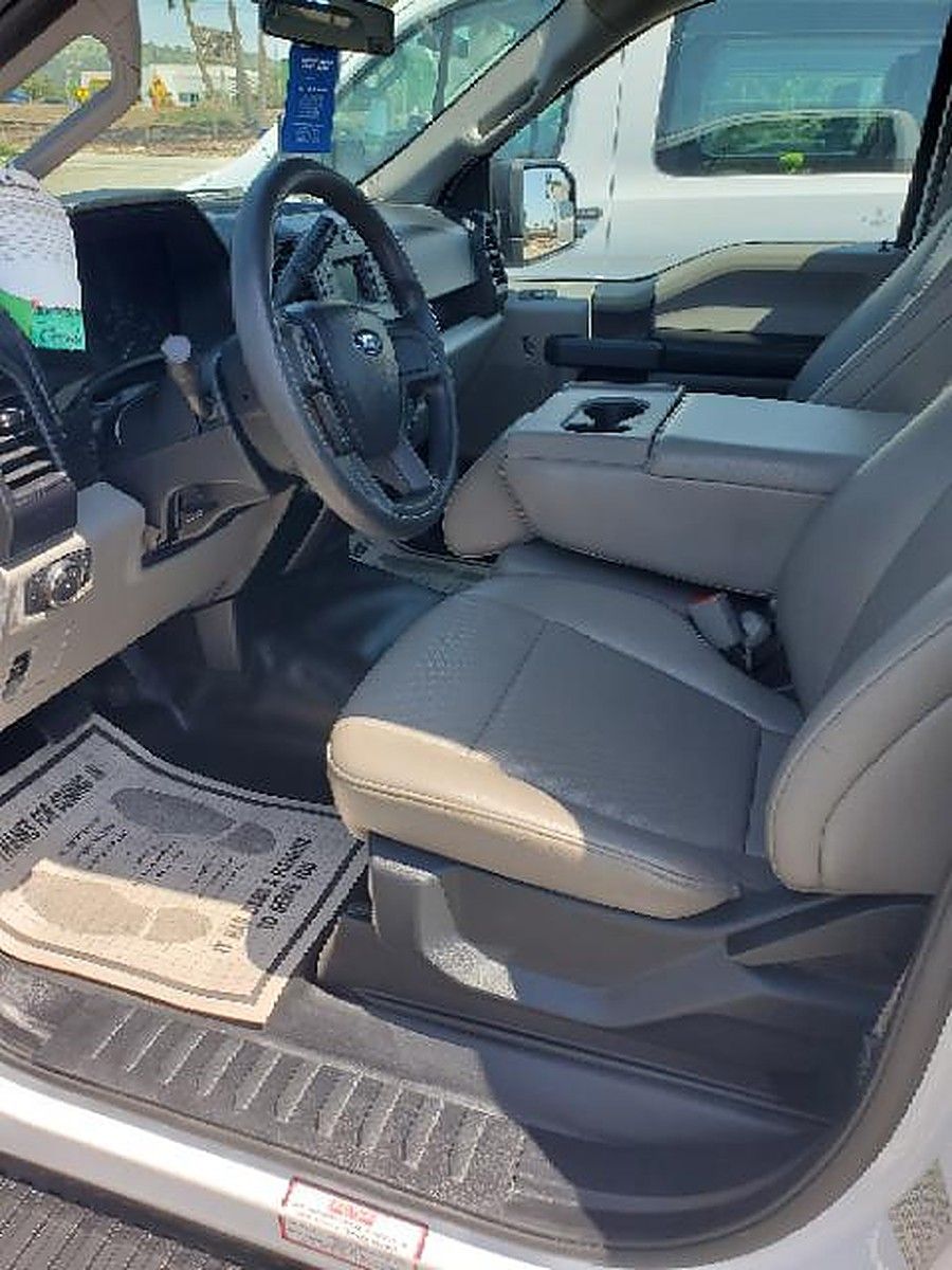 FORD F150REGXLGRWD photo 6