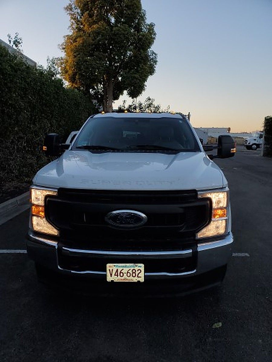 FORD F250CREWXLG4WD photo 5