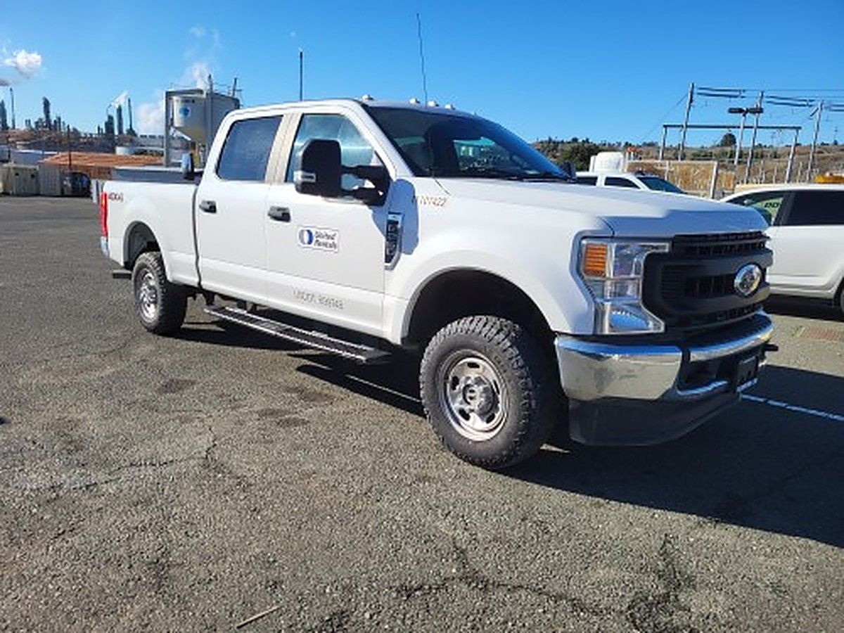 FORD F250CREWXLG4WD photo 2