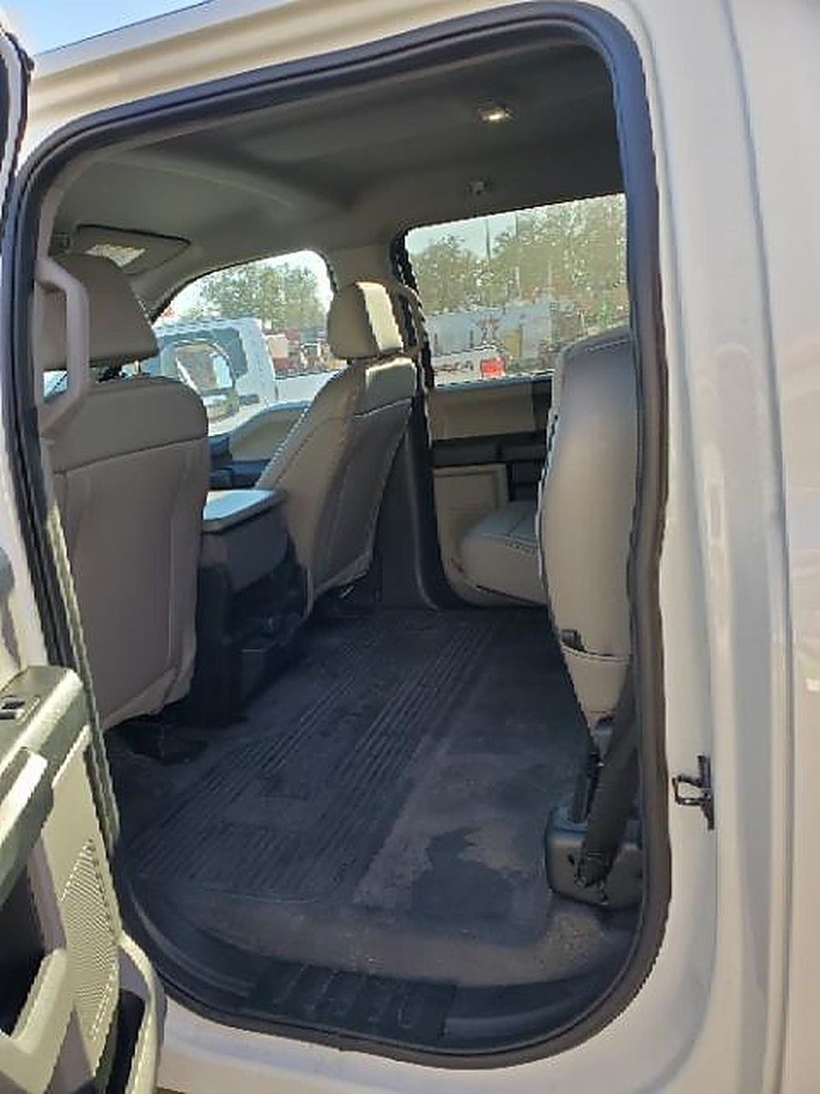 FORD F250CREWXLG4WD photo 6