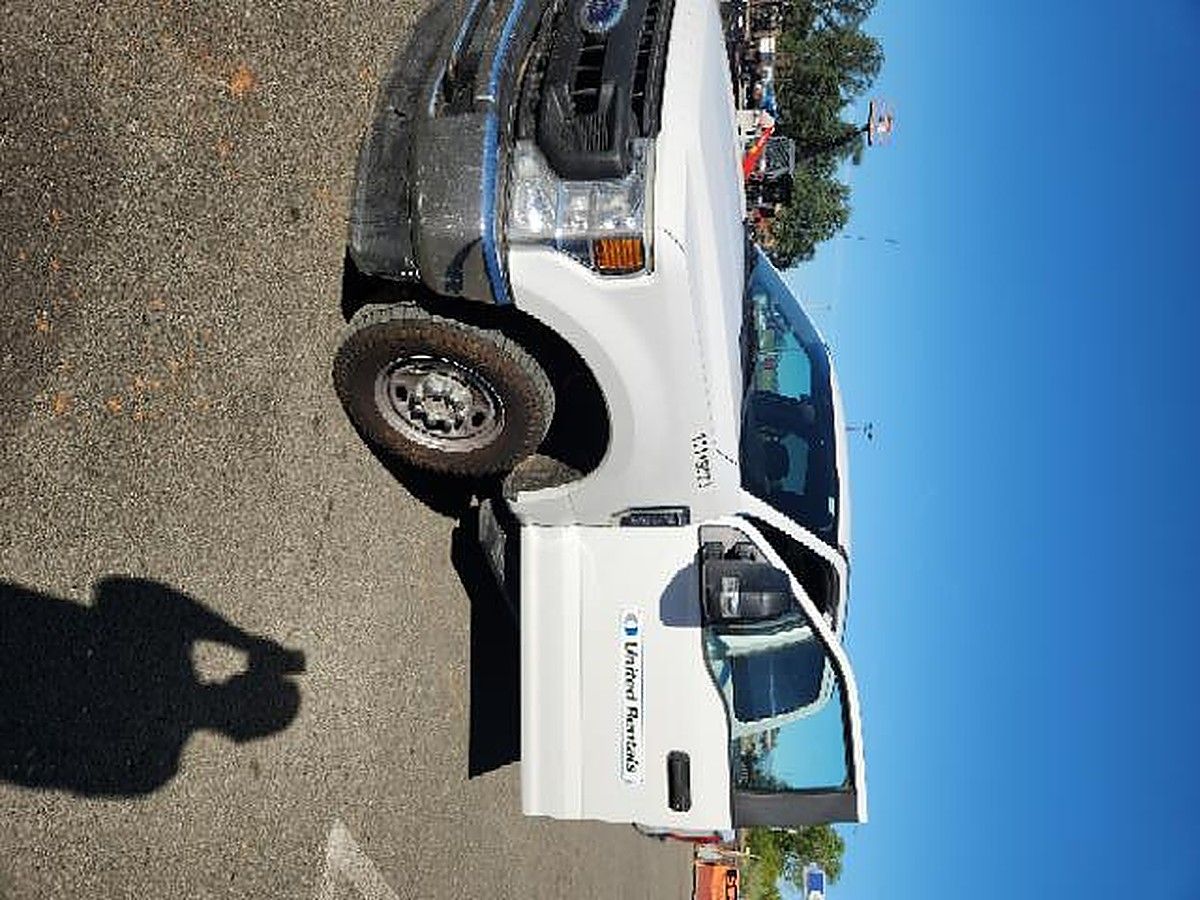 FORD F250CREWXLG4WD photo 3