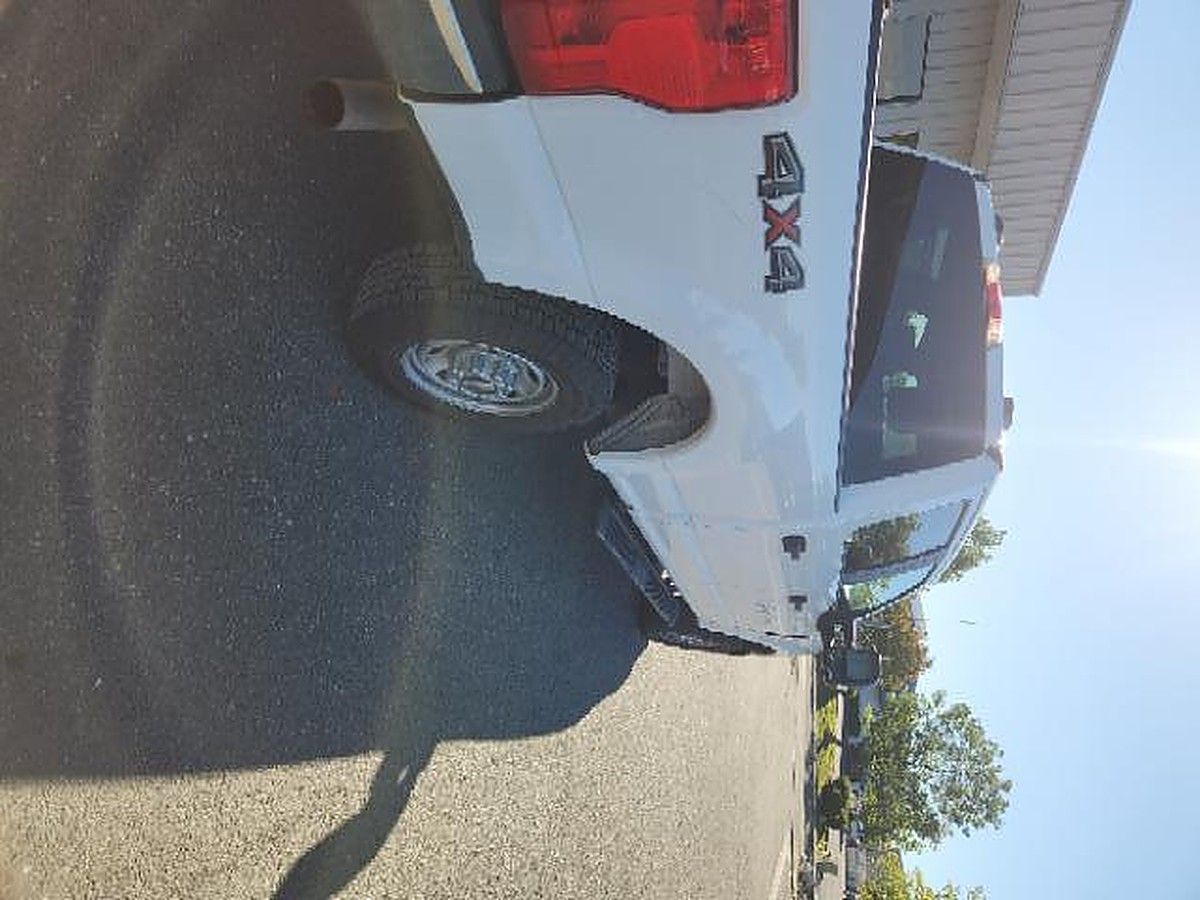 FORD F250CREWXLG4WD photo 4