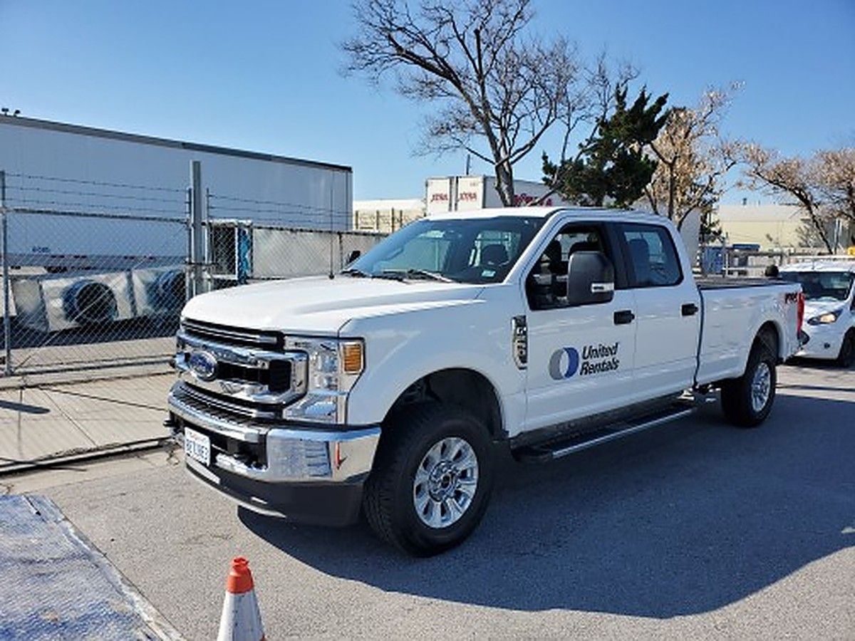 FORD F250CREWXLG4WD photo 2