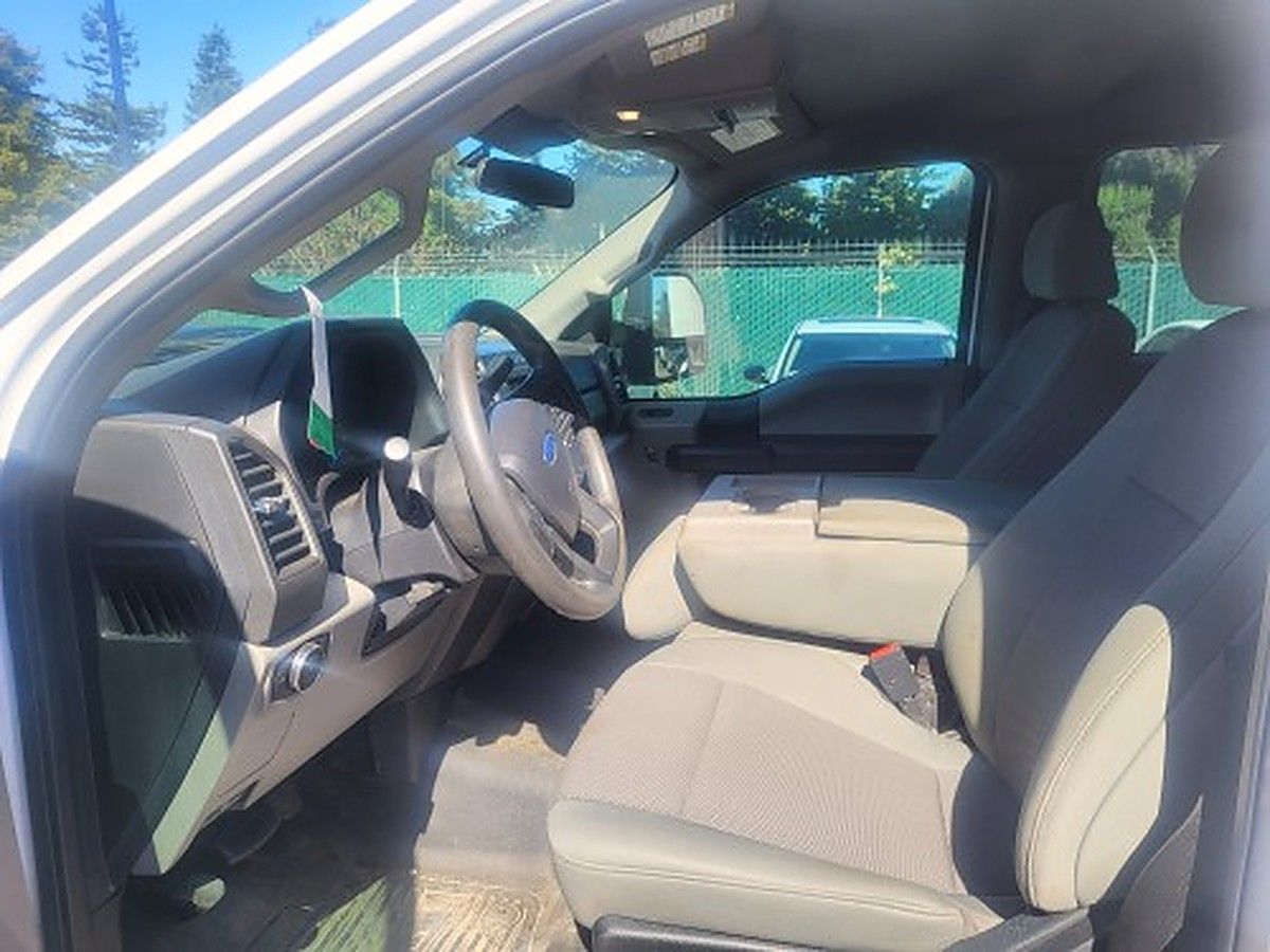 FORD F250CREWXLG4WD photo 3