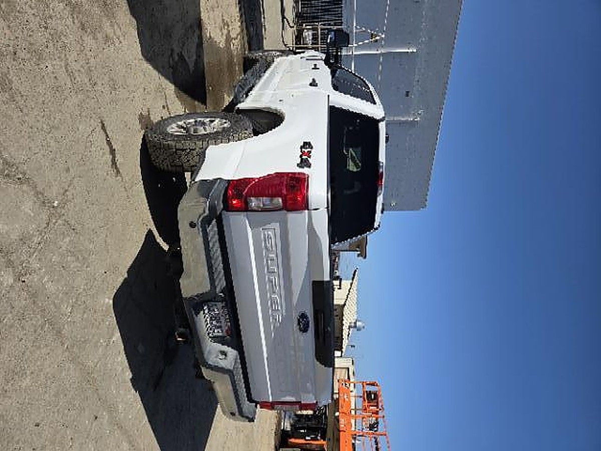 FORD F250CREWXLTG4WD photo 4