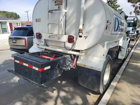 2020 FREIGHTLNR M2 106 WATER Truck Water 2000-2999 Gal Cdl