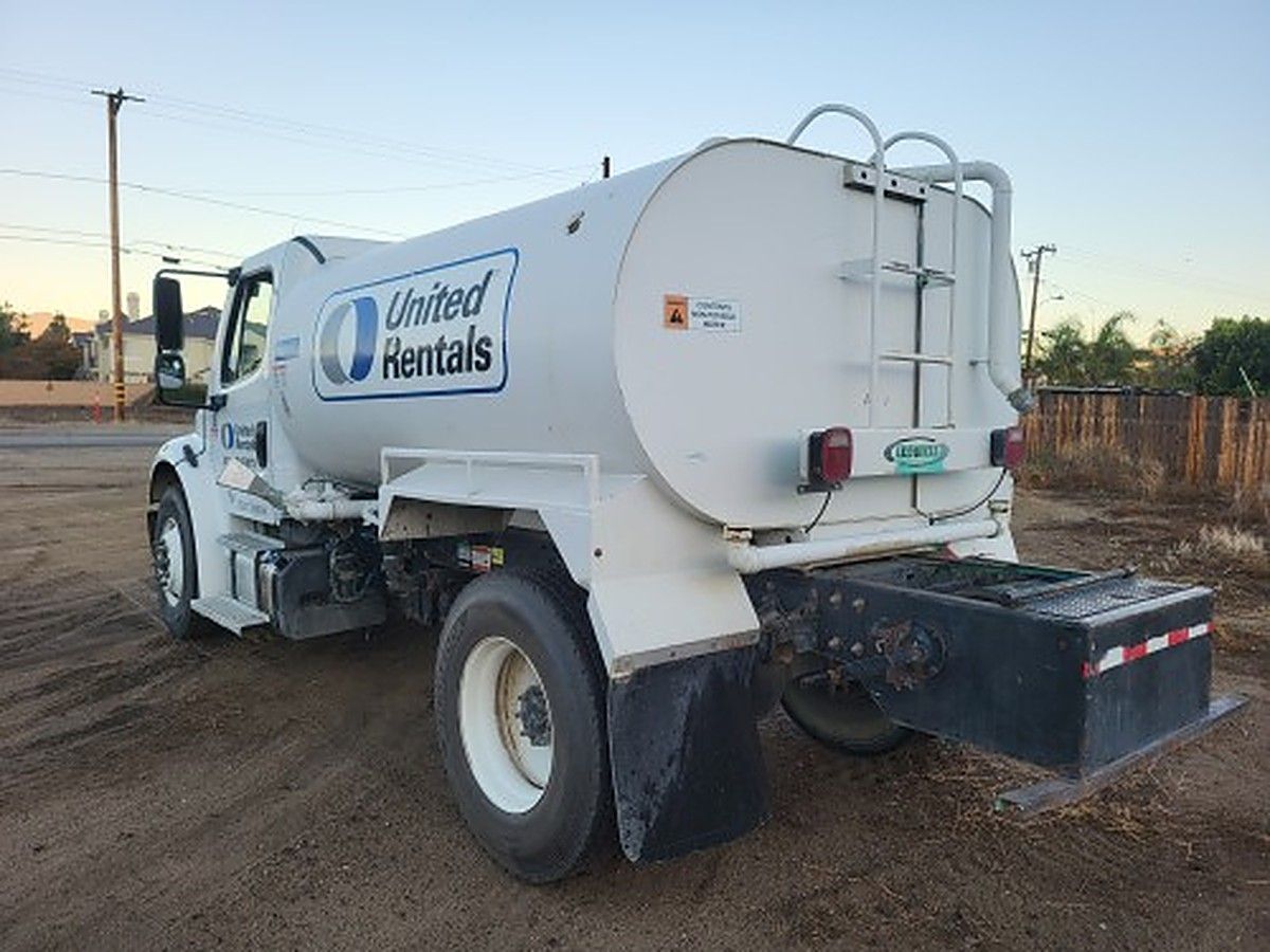 2020 FREIGHTLNR M2 106 WATER for sale in Las Vegas, NV