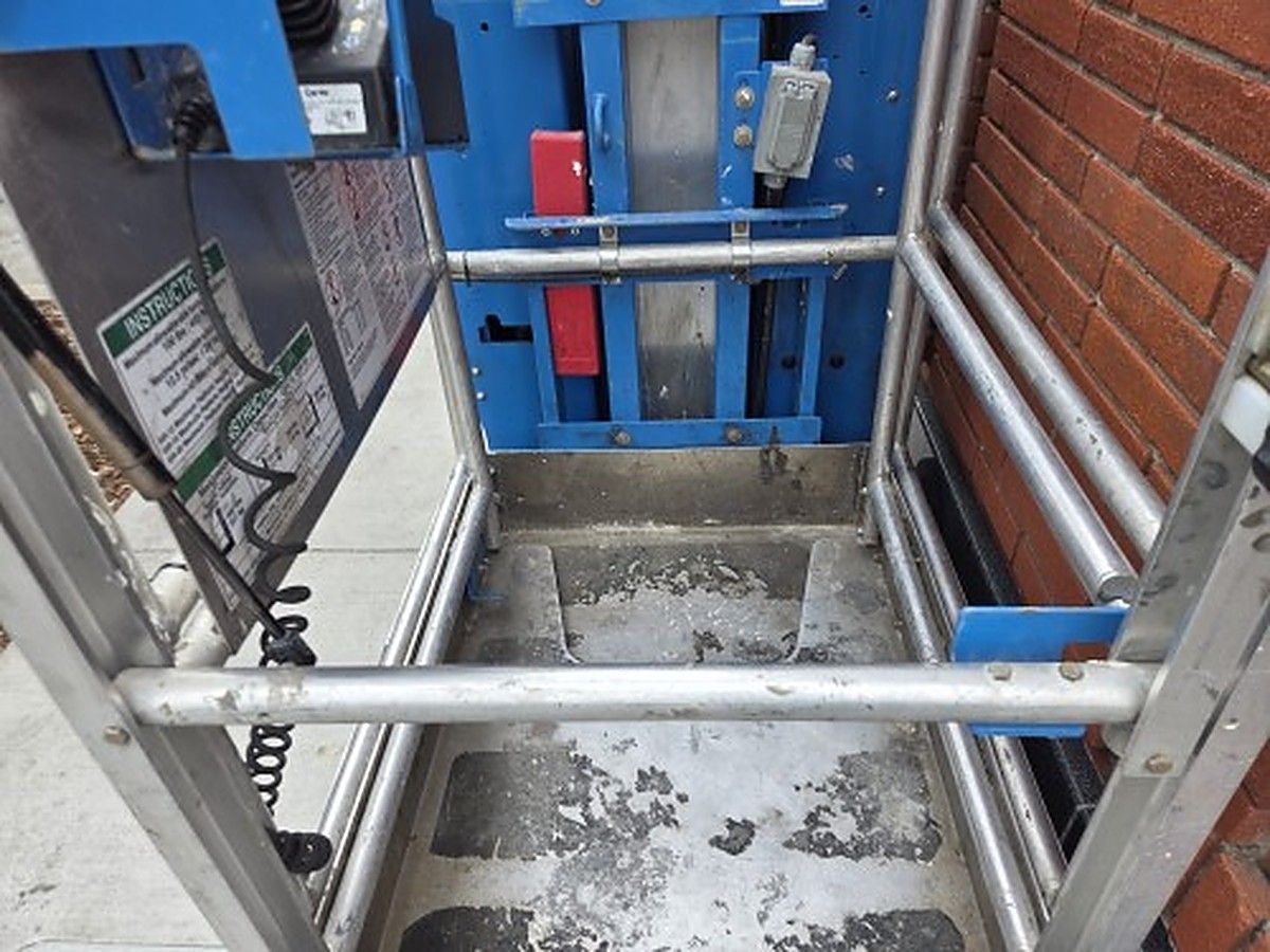 GENIE GR-12 photo 8