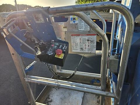 2020 GENIE GR-12 Vertical Lift 12' Elec Self Propelled