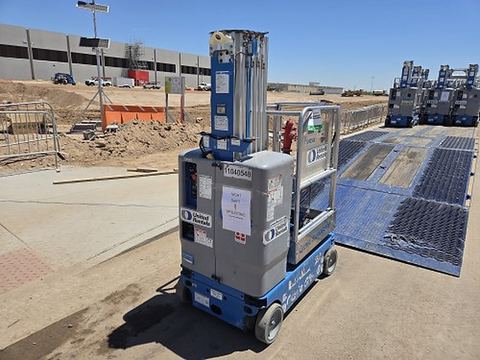 2020 GENIE GR-20 Vertical Lift 18-20' Elec Self Propelled