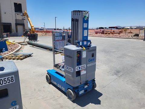2020 GENIE GR-20 Vertical Lift 18-20' Elec Self Propelled