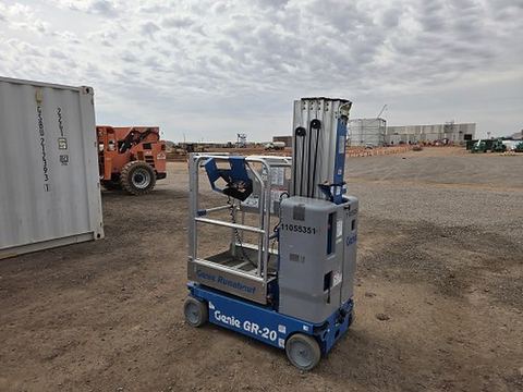 2020 GENIE GR-20 Vertical Lift 18-20' Elec Self Propelled