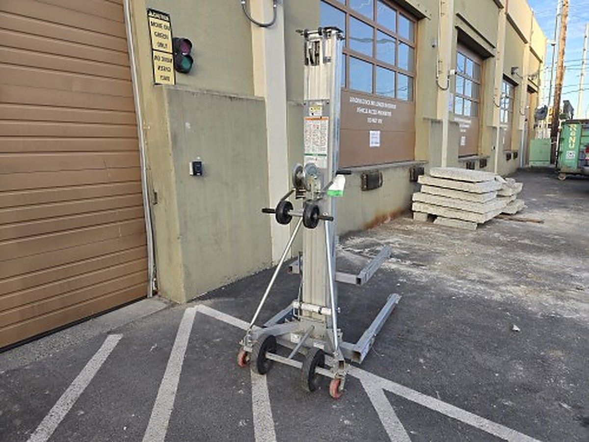 GENIE SLC-12 photo 2