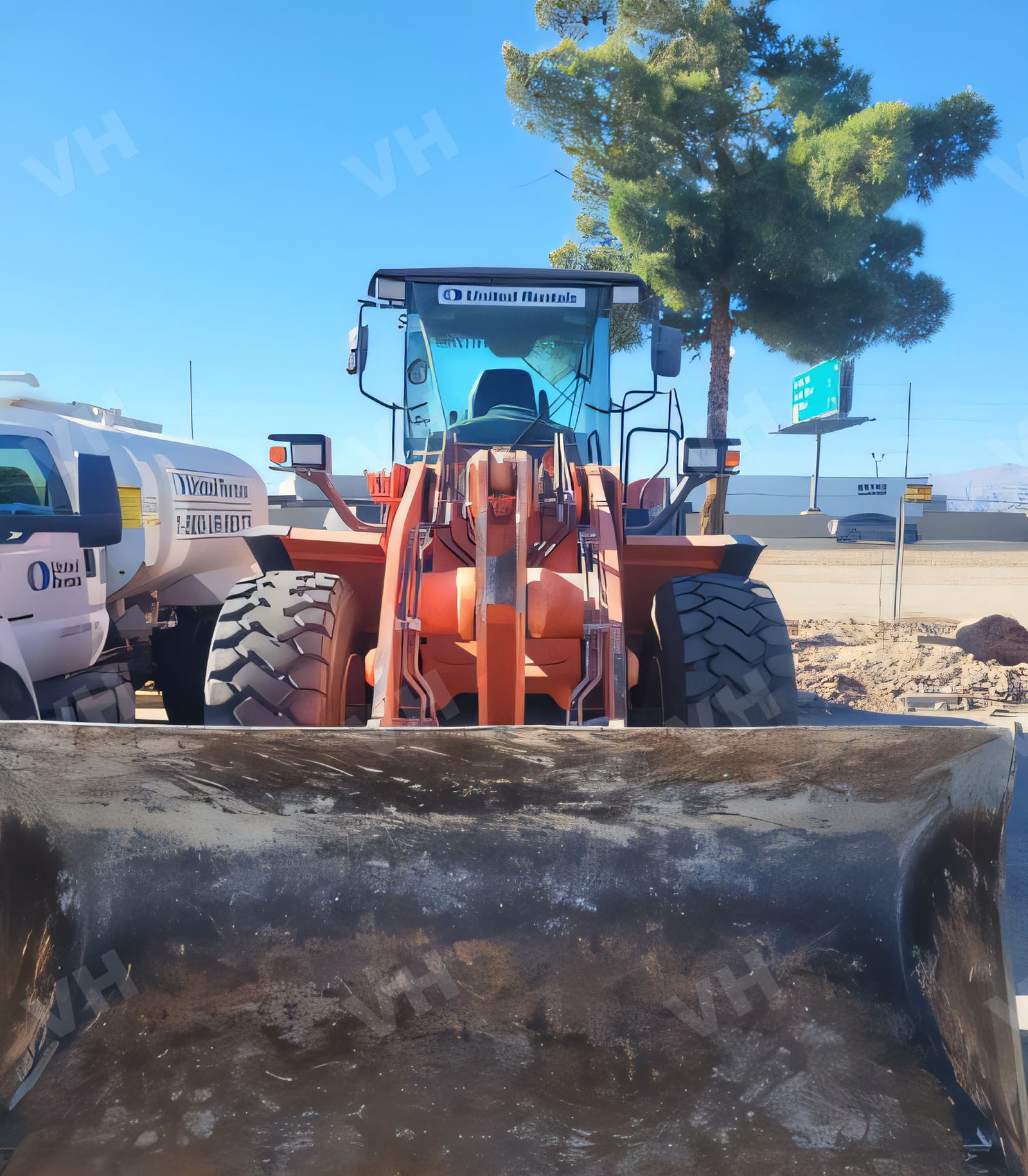 2020 HITACHI ZW220-6 LOADER WHEEL 4.0-4.9 CUBIC YARD photo 4