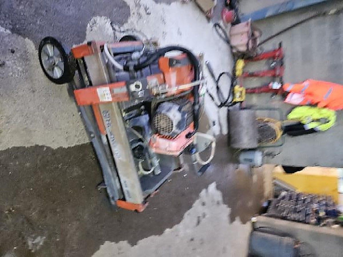HUSQVARNA MS360 photo 2