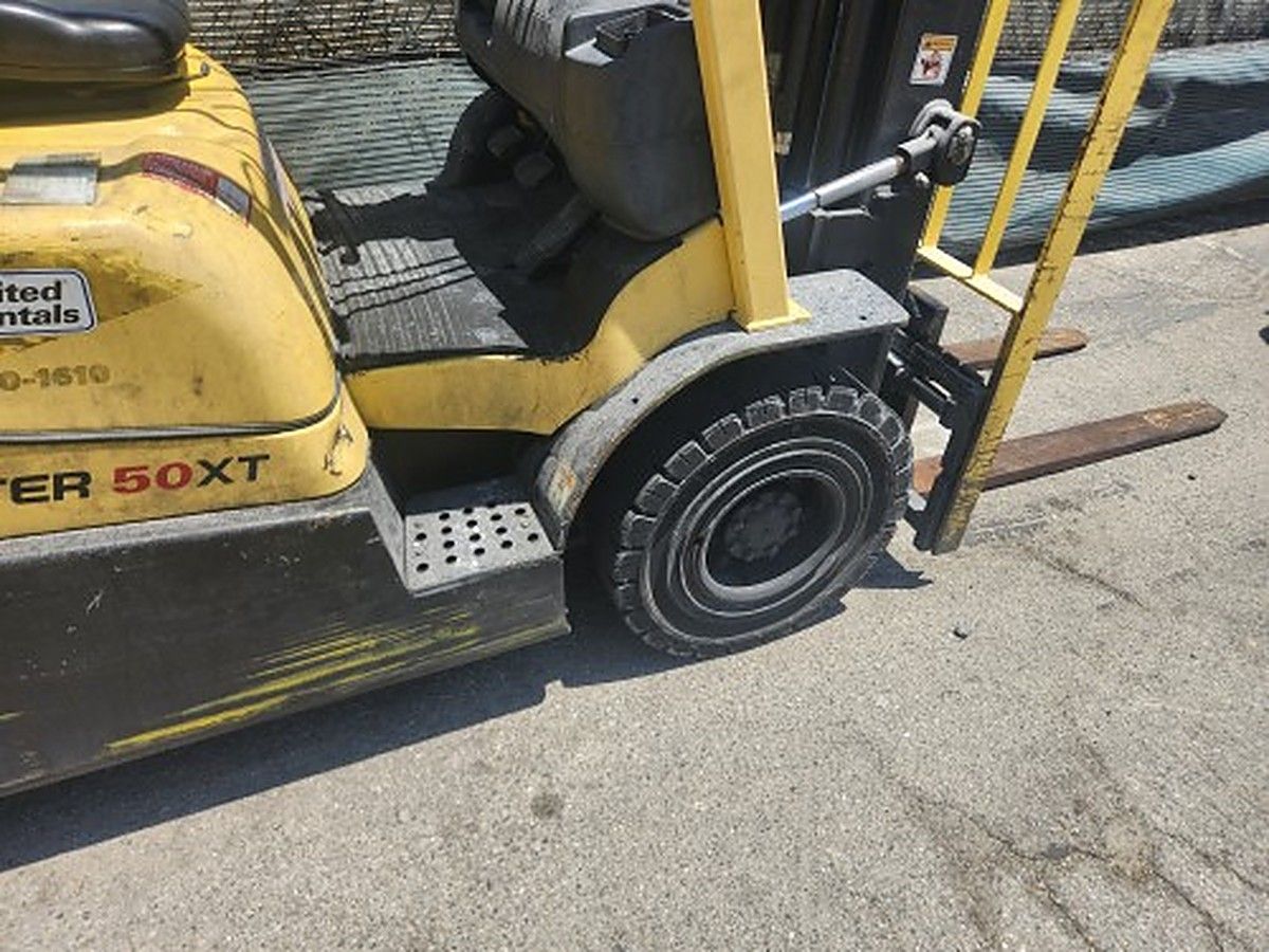 HYSTER H50XT photo 9