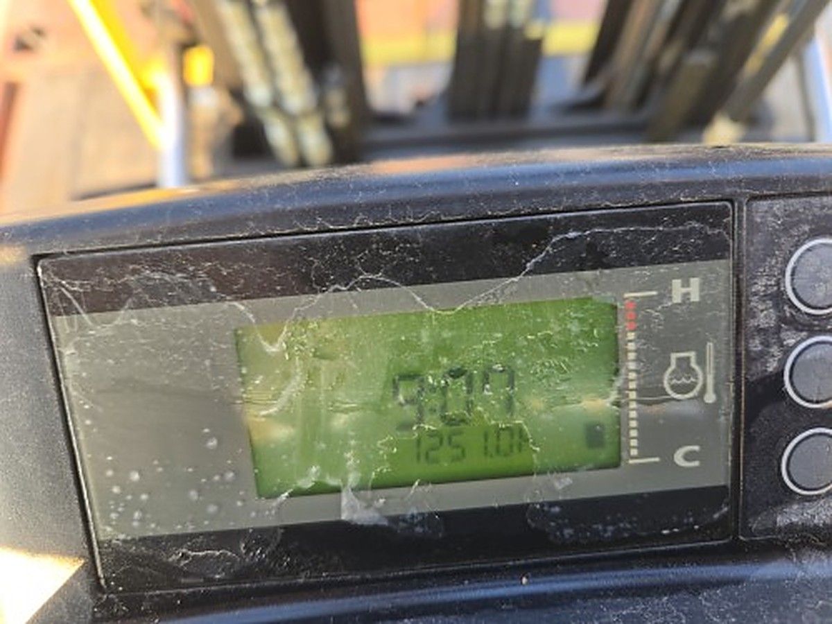 HYSTER H50XT photo 10