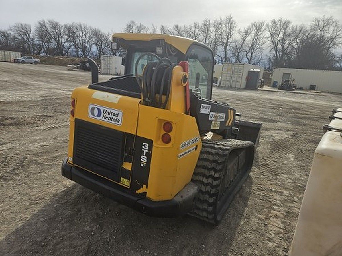 JCB 3TS-8T photo 4