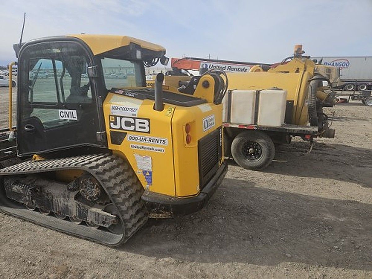JCB 3TS-8T photo 5