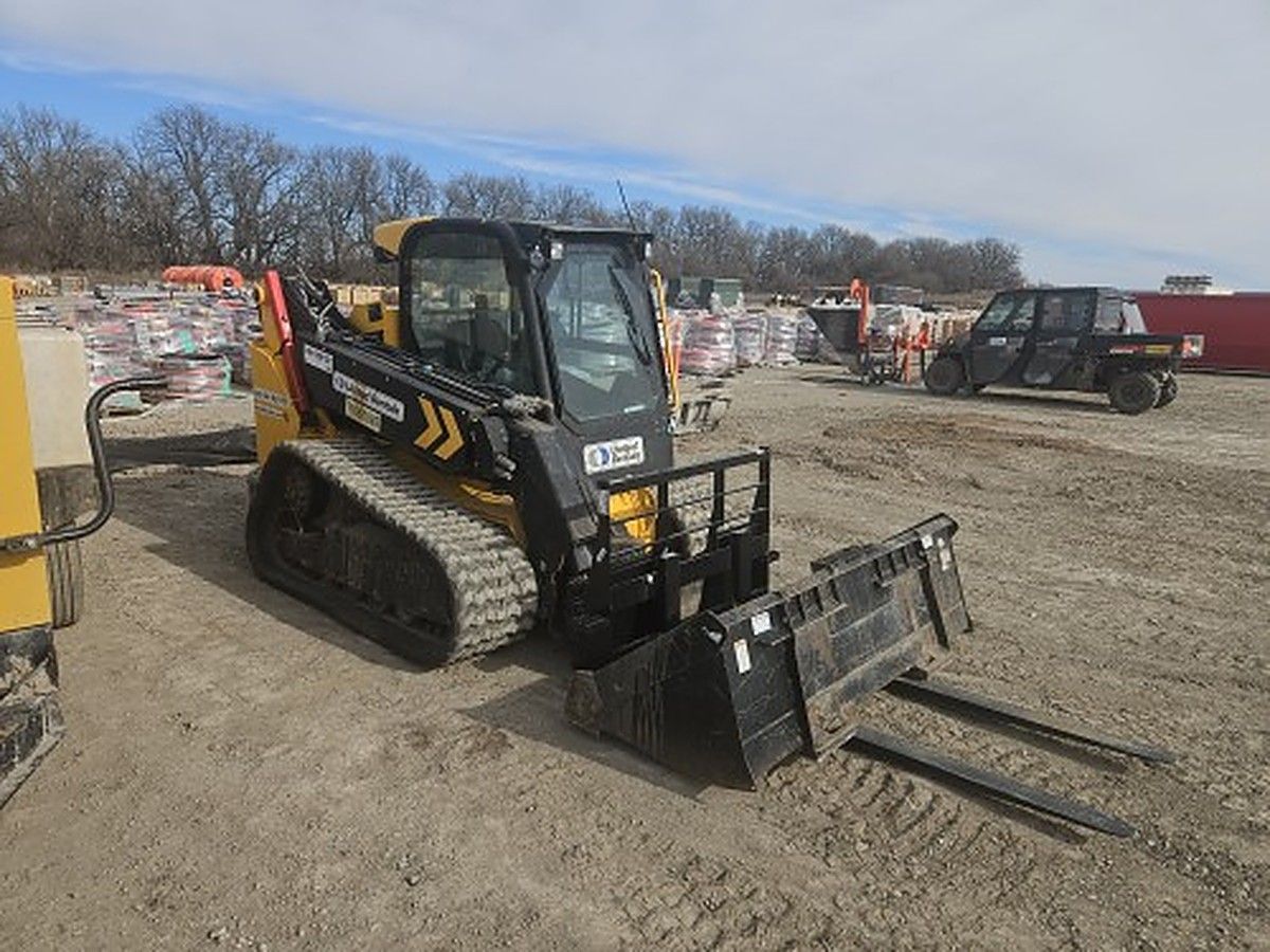 JCB 3TS-8T photo 8